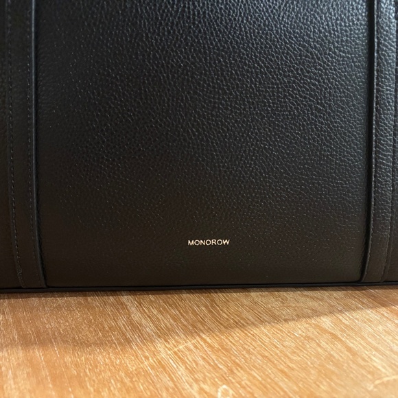 Monorow Sara Black Leather East West Shoulder Bag - Picture 10 of 14